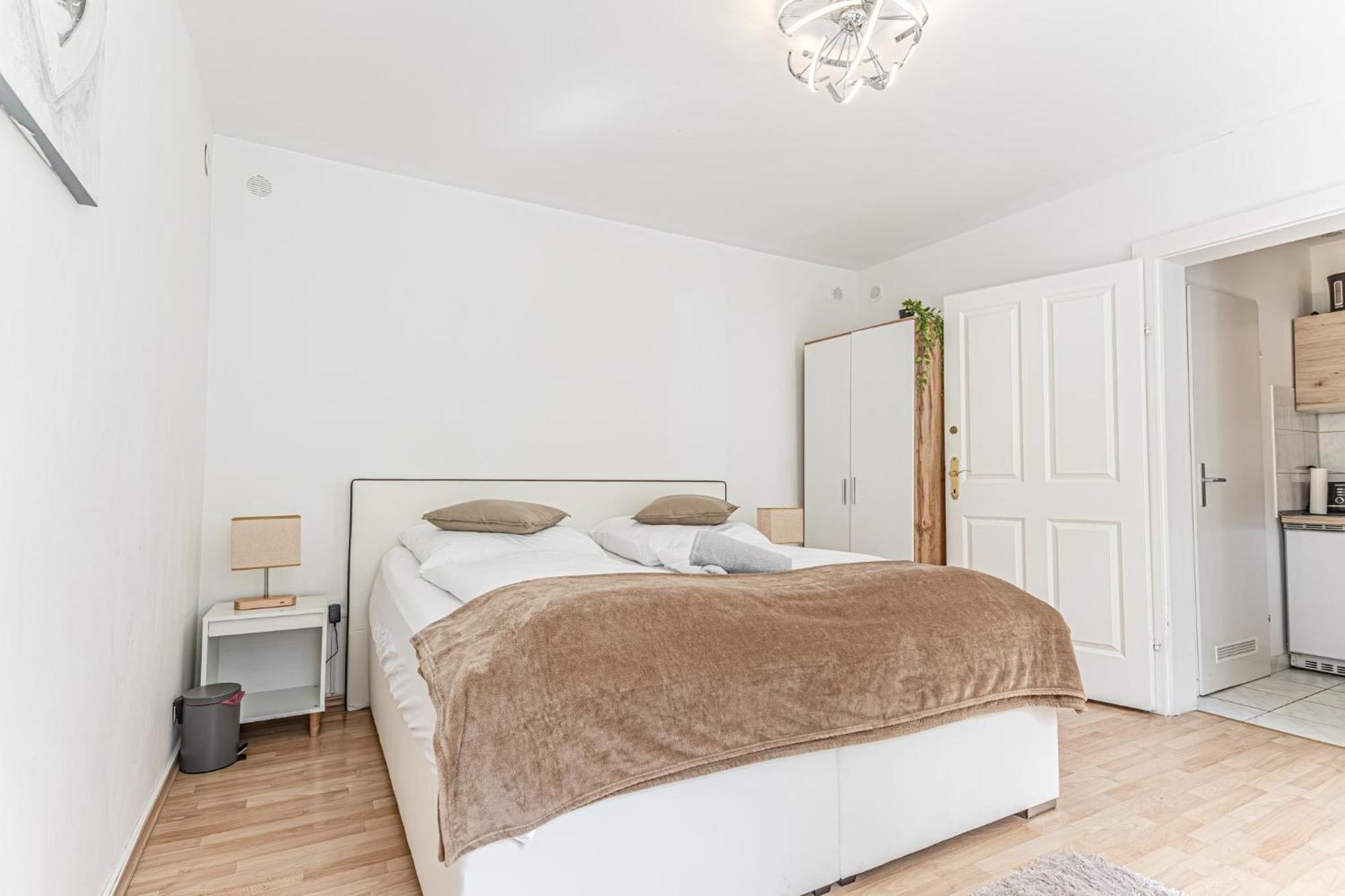 City Vibes: 1Br Apt, 10 Min To Westbahnhof 维也纳 外观 照片